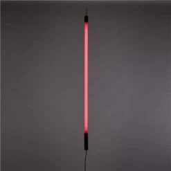 Seletti - Linea Fluorescent LED Lamp Fucshia 134.5cm